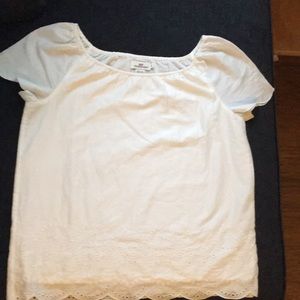 Vineyard Vines White Scalloped Sleeve Top